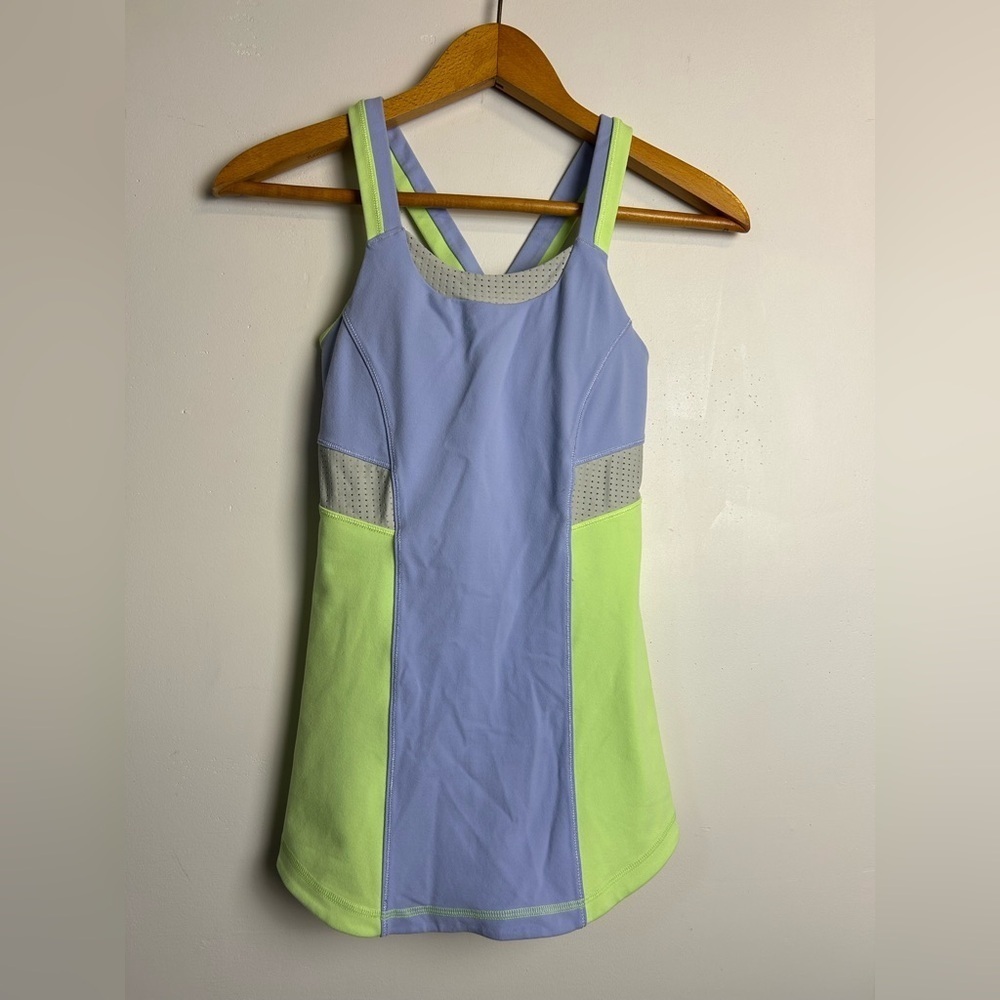 Ivivva by Lululemon Tank Top padded Bra Size Girls 14 Green Blue Retro Outdoor